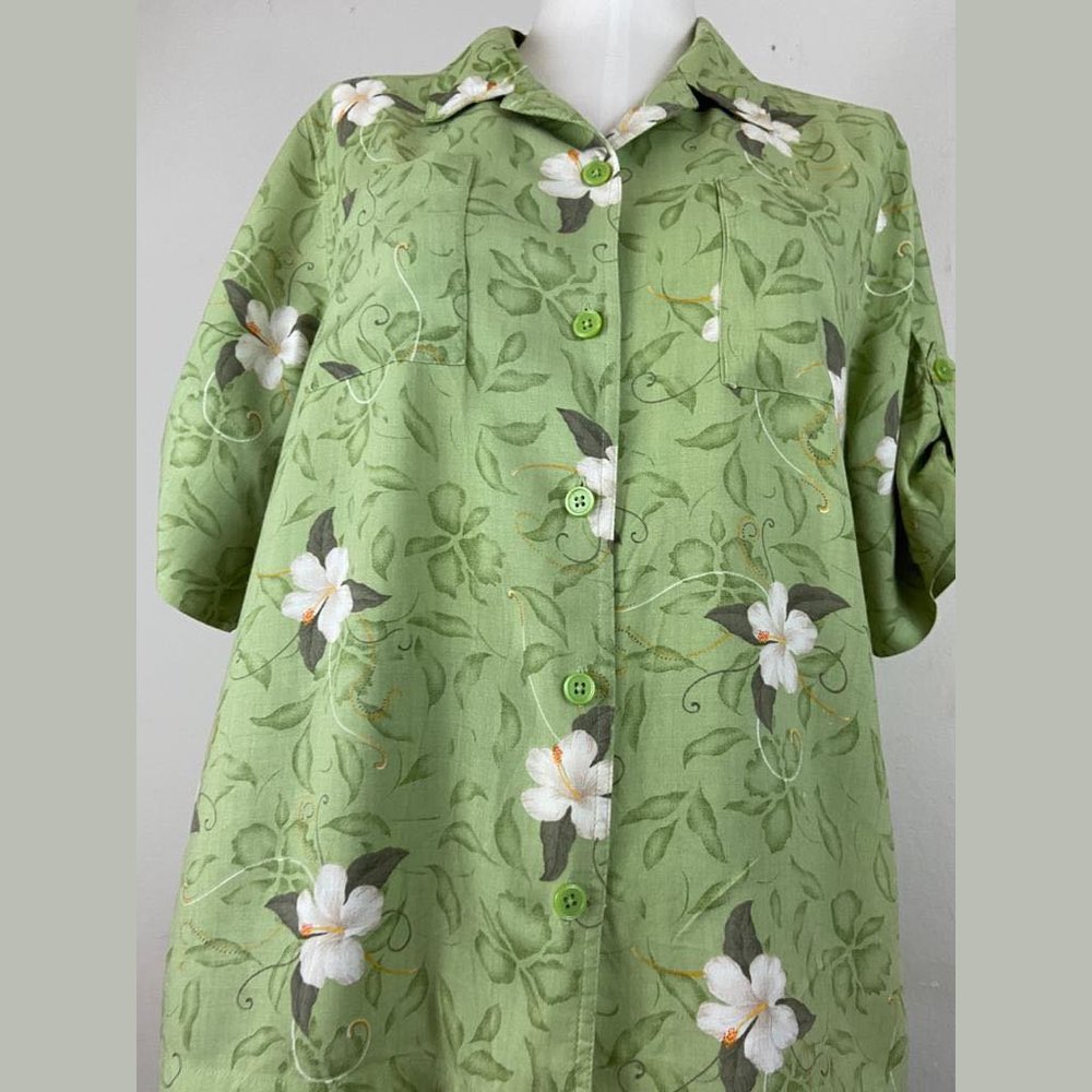 Vintage Green Hawaiian Blouse by Basic Editions